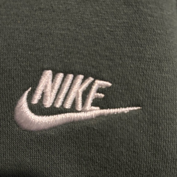 NIKE NSW Club Hoodie Size L - Picture 3 of 4
